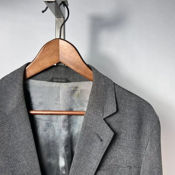 GEORGIO ARMANI Upton Gray 44R 2 Btn  Blazer Made in Italy poly blend - Picture 2 of 8